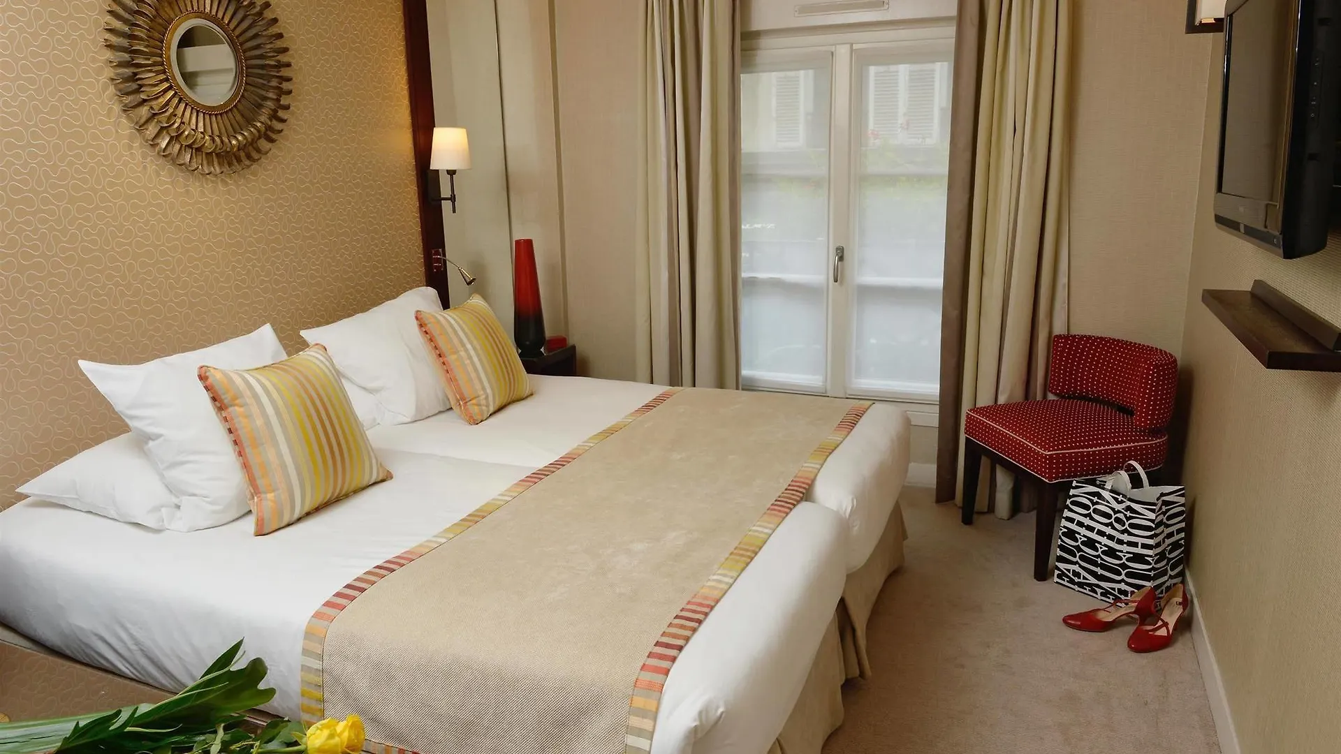 Folkestone Opera Otel Paris