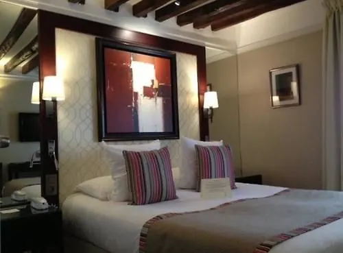 Folkestone Opera Hotel Paris